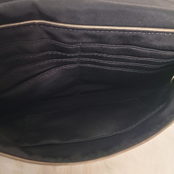 Coach "Ashley" wristlet - Picture 3 of 6